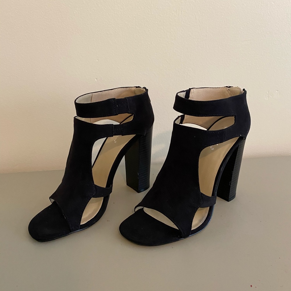 Cut out heels